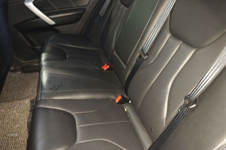 GEELY Emgrand 2016 car image #19