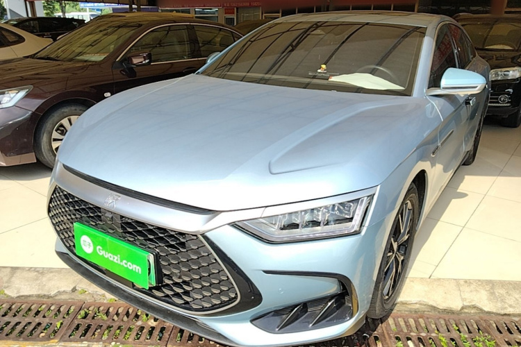 BYD Han 2022 car image #2