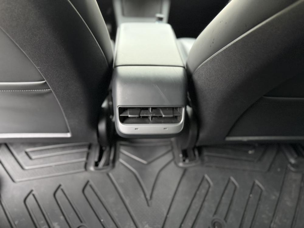 Tesla Model 3 2023 #11 Tesla Model 3 2023 car image #11