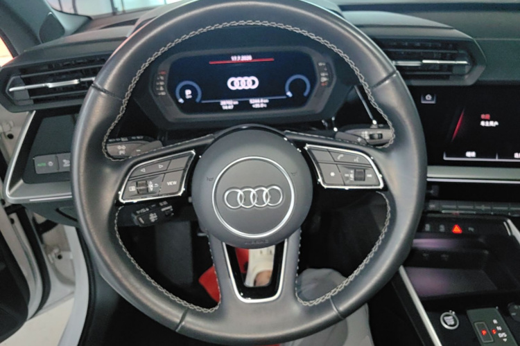 Audi A3 2024 car image #11
