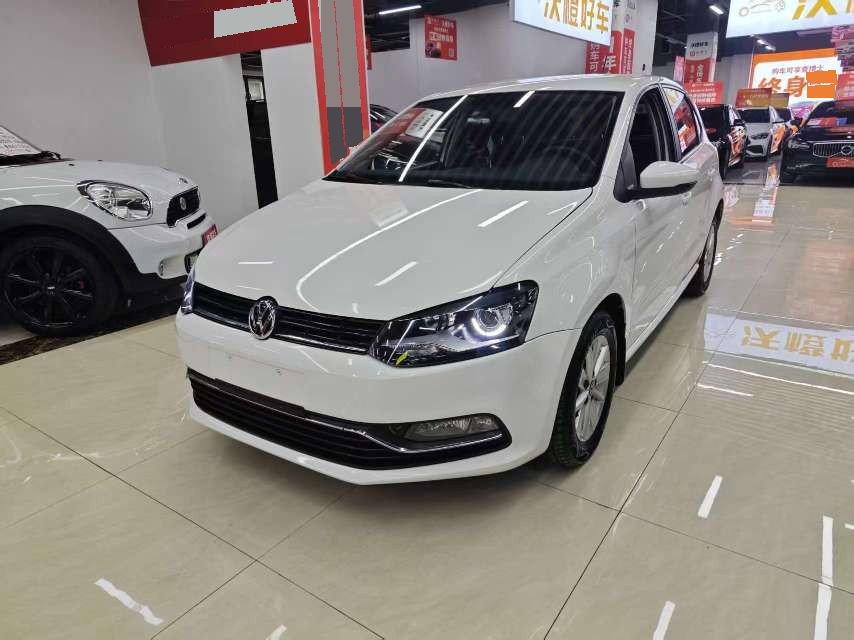 Volkswagen Polo 2018 car image 