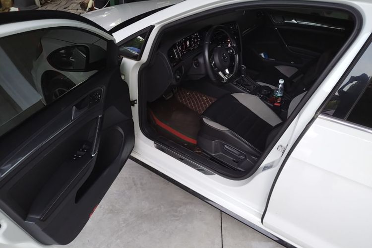 Volkswagen Golf 2019 #16 Volkswagen Golf 2019 car image #16