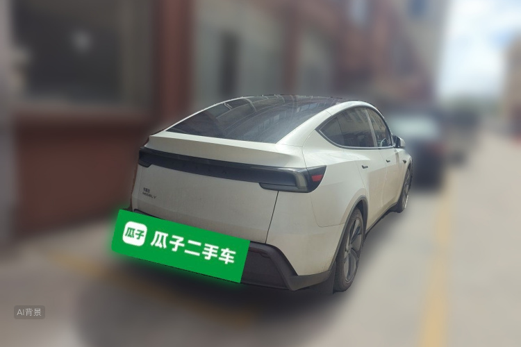 Tesla Model Y 2025 #7 Tesla Model Y 2025 car image #7