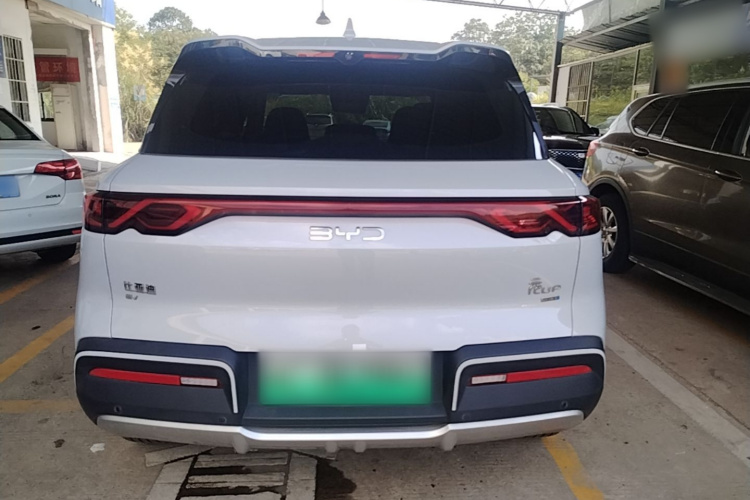 BYD YuanUP 2025 #6 BYD YuanUP 2025 car image #6