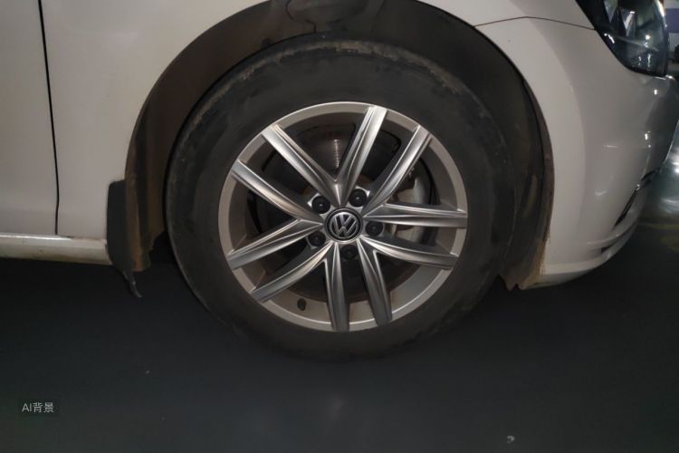 Volkswagen Golf 2019 immagine di auto #9