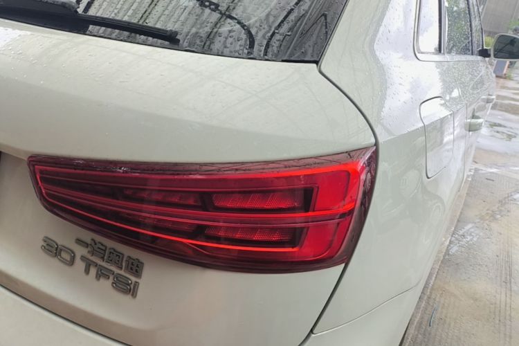 Audi Q3 2018 #8 Audi Q3 2018 car image #8