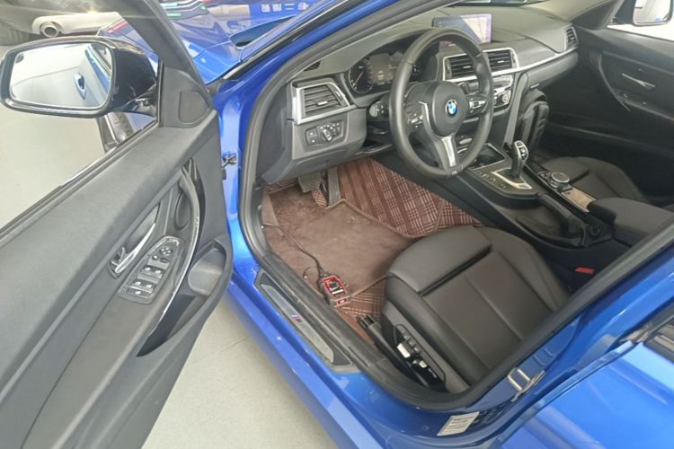BMW 3 Series 2018 #16 BMW 3 Series 2018 car image #16