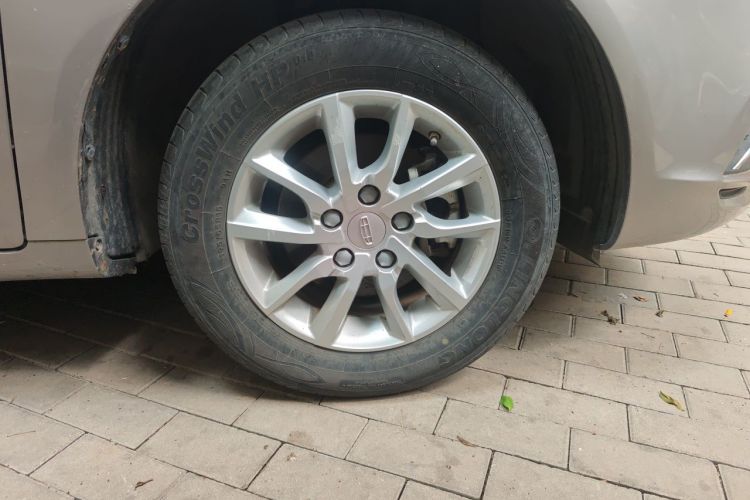 GEELY Emgrand 2020 #6 GEELY Emgrand 2020 car image #6