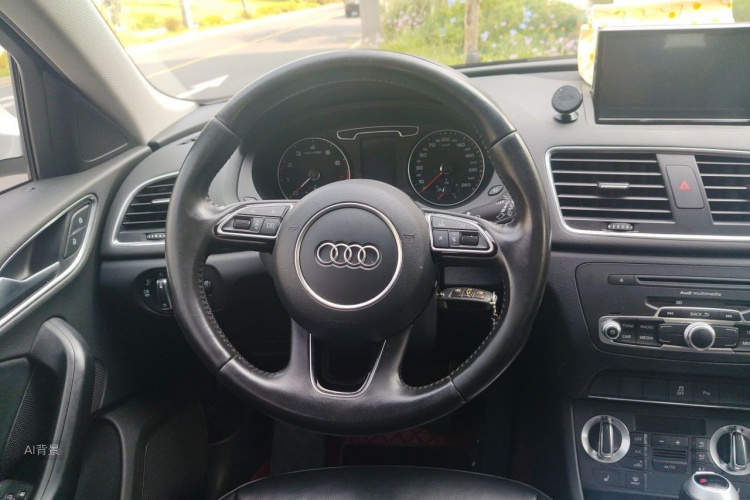 Audi Q3 2015 #12 Audi Q3 2015 immagine di auto #12
