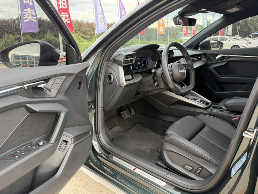 Audi A3 2023 car image #4