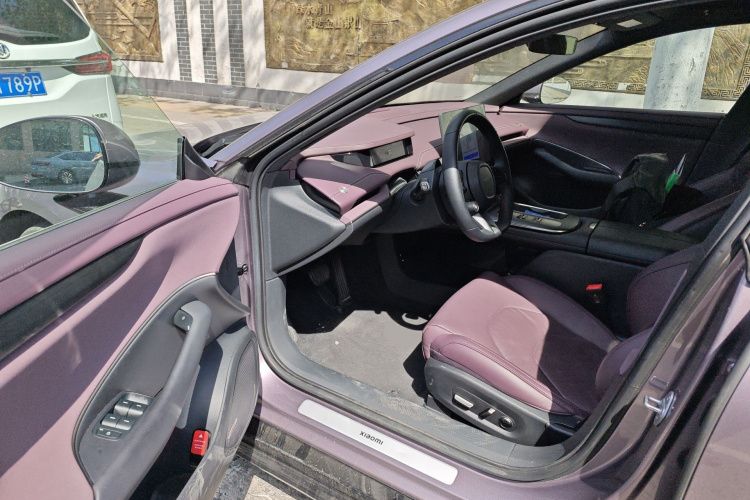 MI SU7 2024 car image #13