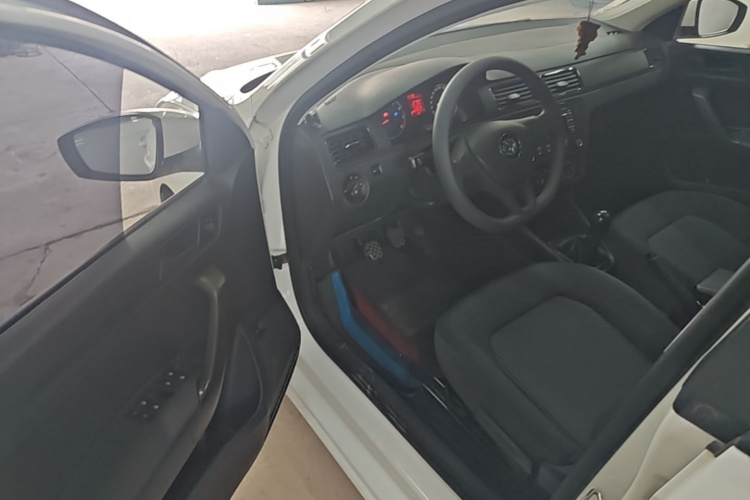 Volkswagen Santana 2018 #16 Volkswagen Santana 2018 car image #16