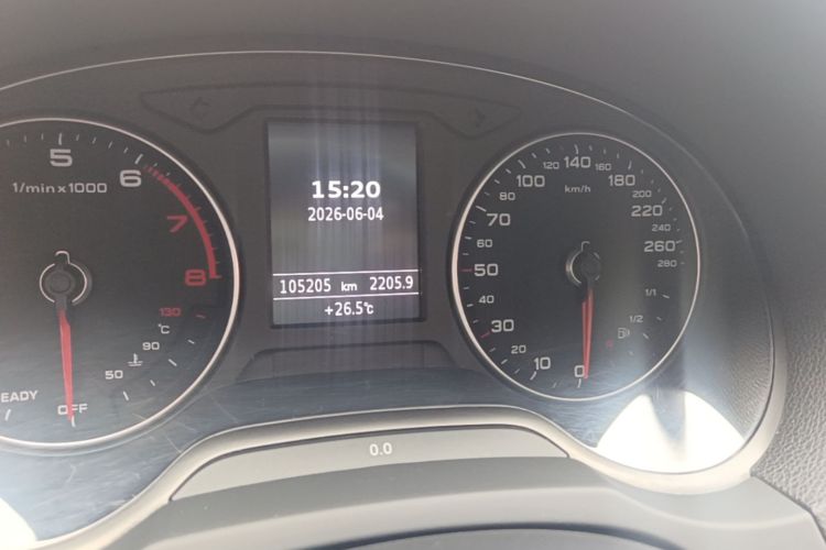Audi A3 2017 car image #16