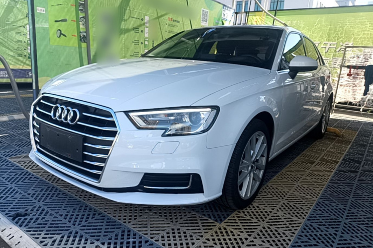 Audi A3 2019 #2 Audi A3 2019 car image #2