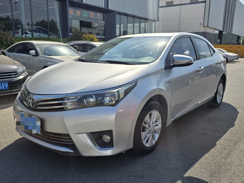 Toyota Corolla 2015 Toyota Corolla 2015 car image