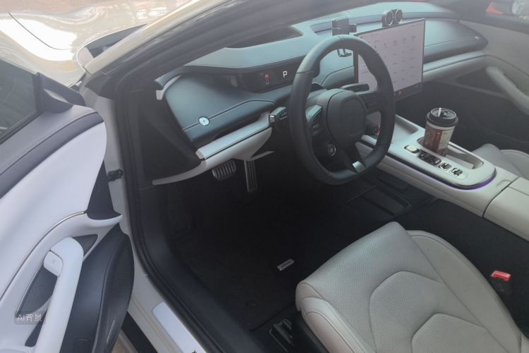 MI SU7 2024 car image #18