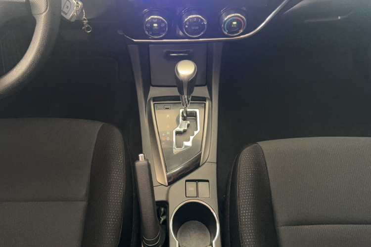 2015 #17 2015 car image #17