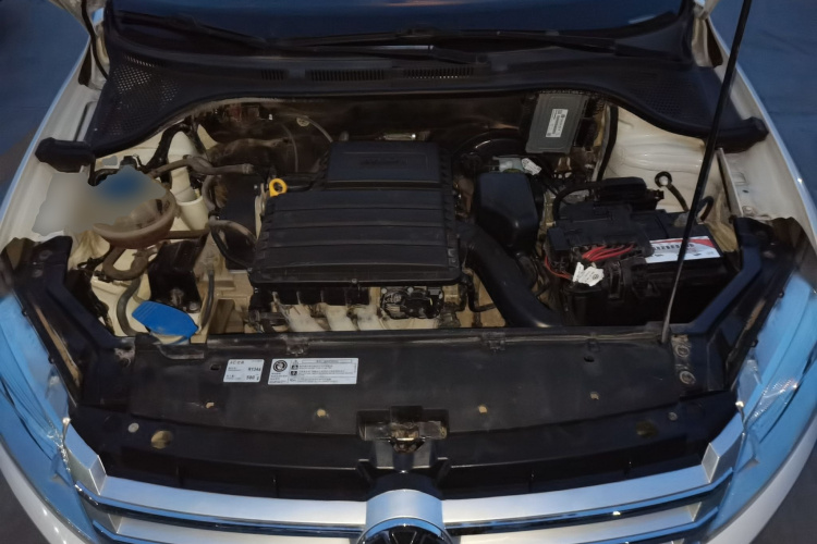 Volkswagen Santana 2016 صورة سيارة #20