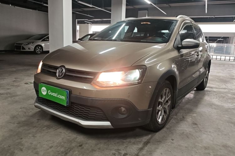 Volkswagen Polo 2015 #2 Volkswagen Polo 2015 car image #2