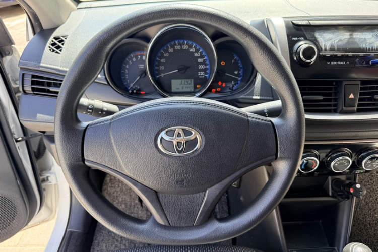 Toyota Vios 2019 صورة سيارة #12