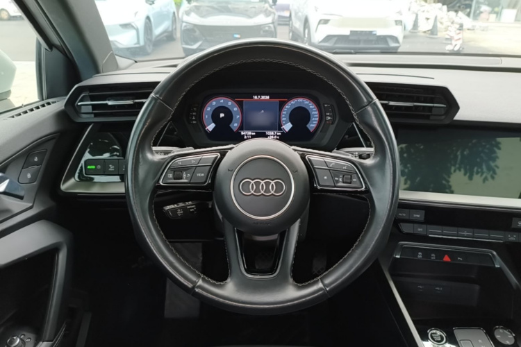 Audi A3 2024 immagine di auto #11