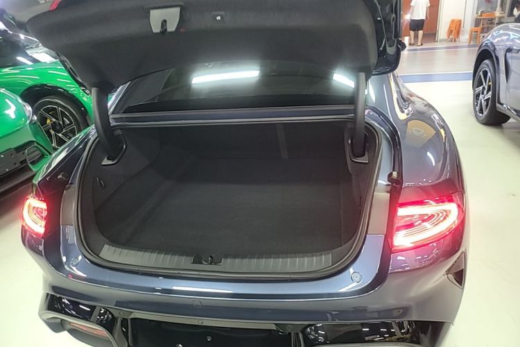 MI SU7 2025 car image #19