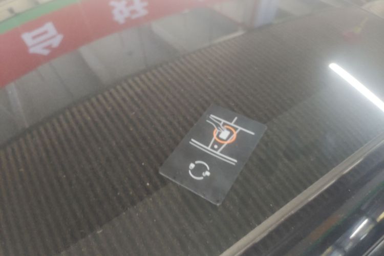 Tesla Model 3 2022 car image #14