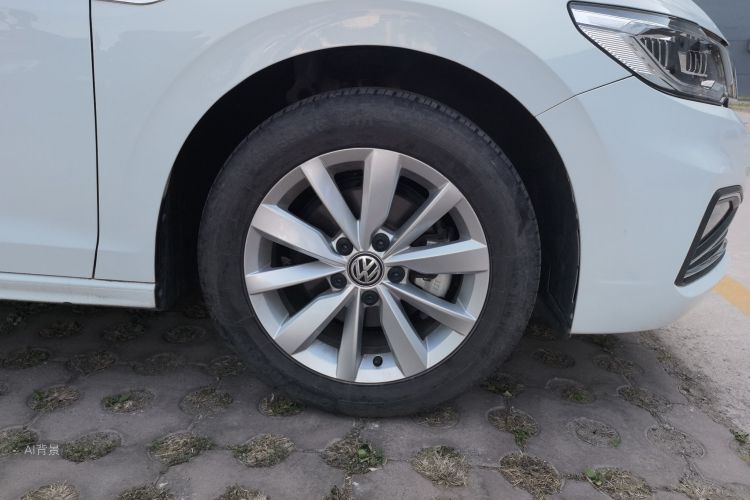Volkswagen Bora 2020 car image #9