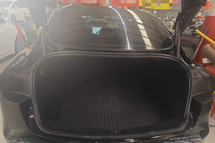 Tesla Model 3 2024 #19 Tesla Model 3 2024 car image #19