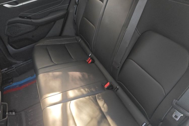 GEELY Emgrand 2024 car image #19