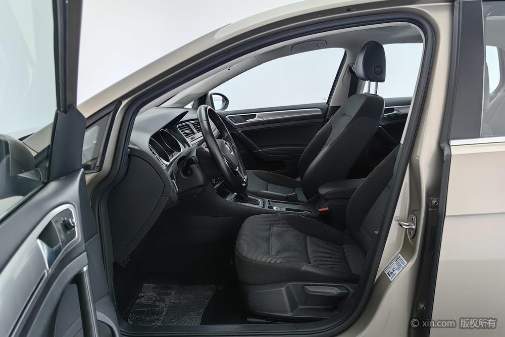 Volkswagen Golf 2019 immagine di auto #18