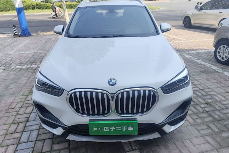 BMW X1 2020 #3 BMW X1 2020 car image #3