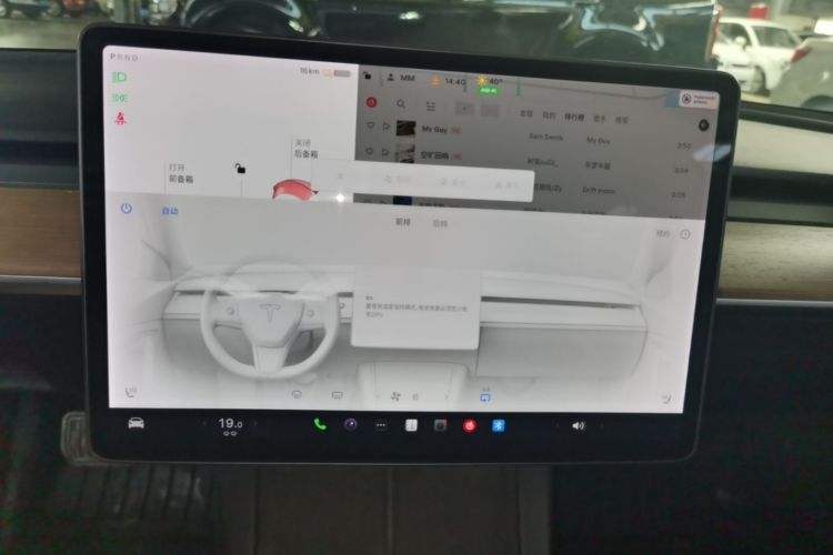 Tesla Model 3 2021 #13 Tesla Model 3 2021 car image #13