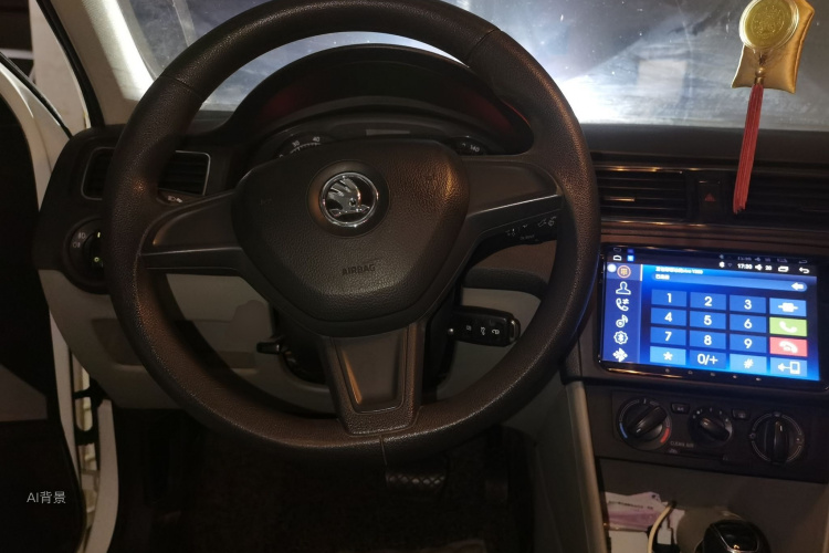 Skoda Rapid 2017 #12 Skoda Rapid 2017 car image #12