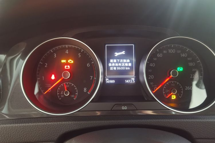 Volkswagen Golf 2018 car image #8