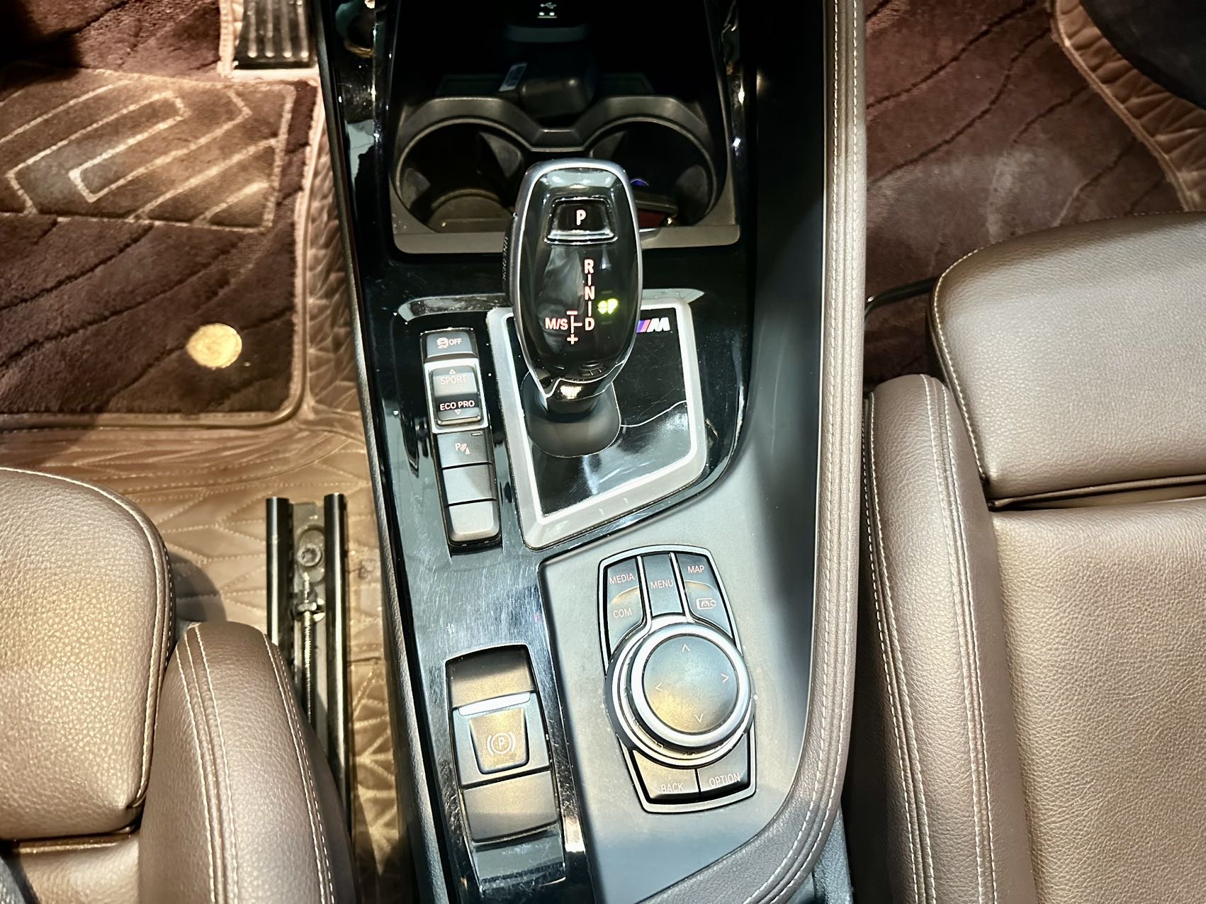 BMW X1 2021 #15 BMW X1 2021 صورة سيارة #15