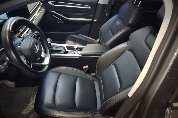 GEELY Emgrand 2024 car image #15