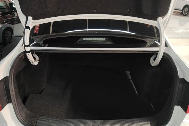 Volkswagen Bora 2016 #19 Volkswagen Bora 2016 car image #19