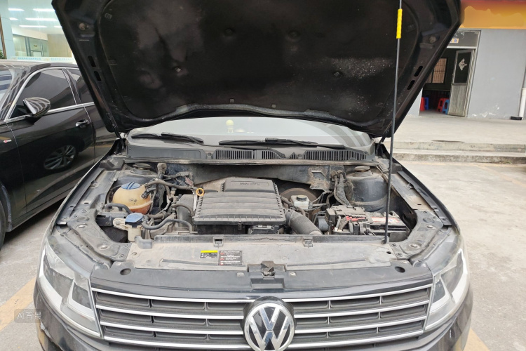 Volkswagen Lavida 2018 car image #22