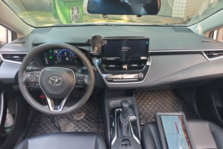 Toyota Corolla 2024 car image #10