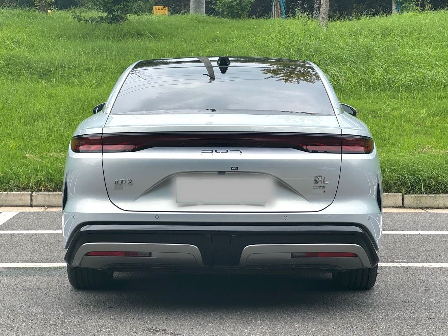 BYD HanL 2025 car image #8