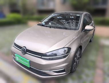 Volkswagen Golf 2020 car image 