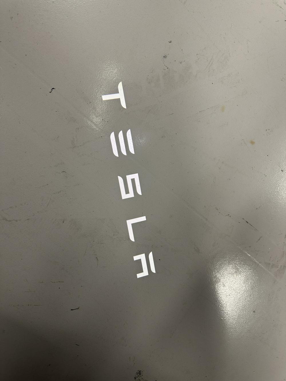 Tesla Model 3 2024 car image #7