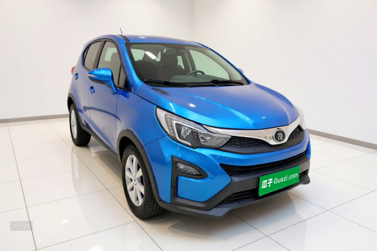 BYD Yuan 2017 #4 BYD Yuan 2017 car image #4