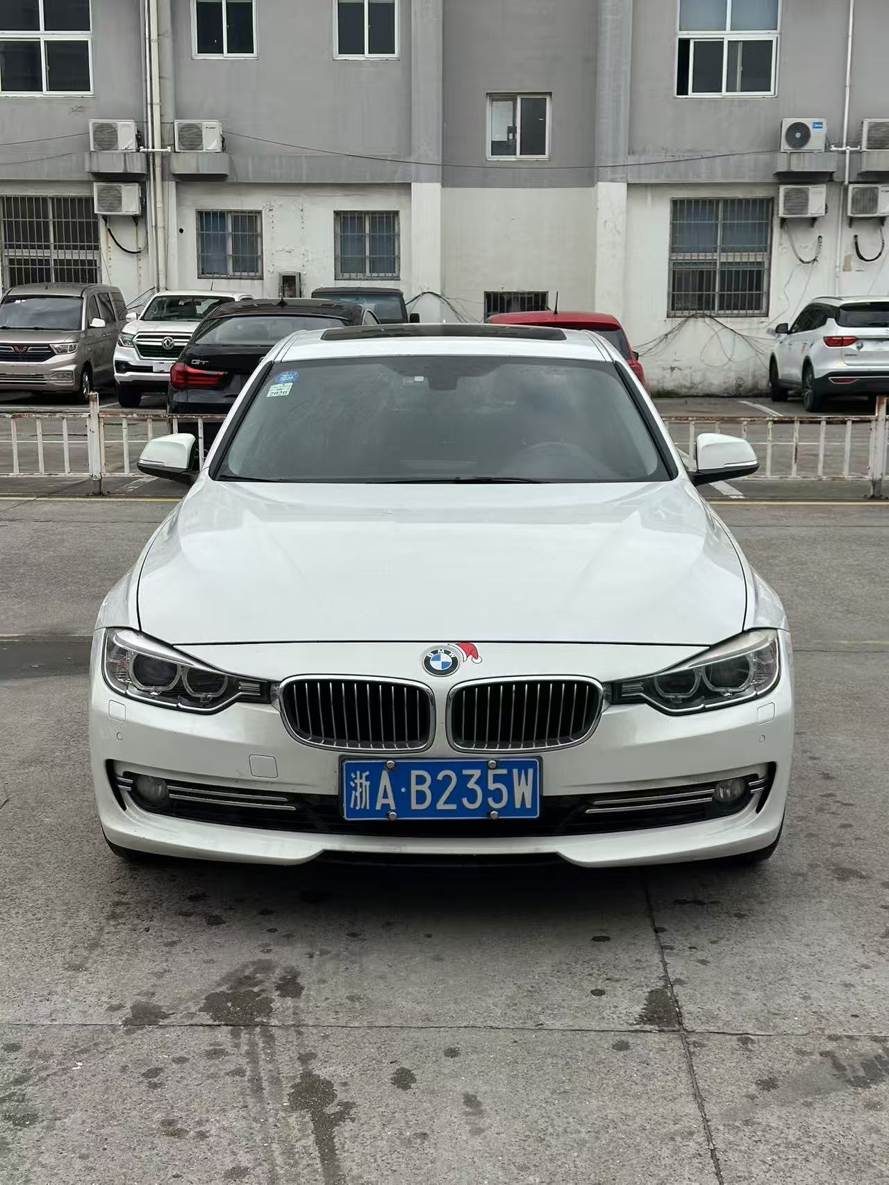 BMW 3 Series 2013 #2 BMW 3 Series 2013 imagen de coche #2