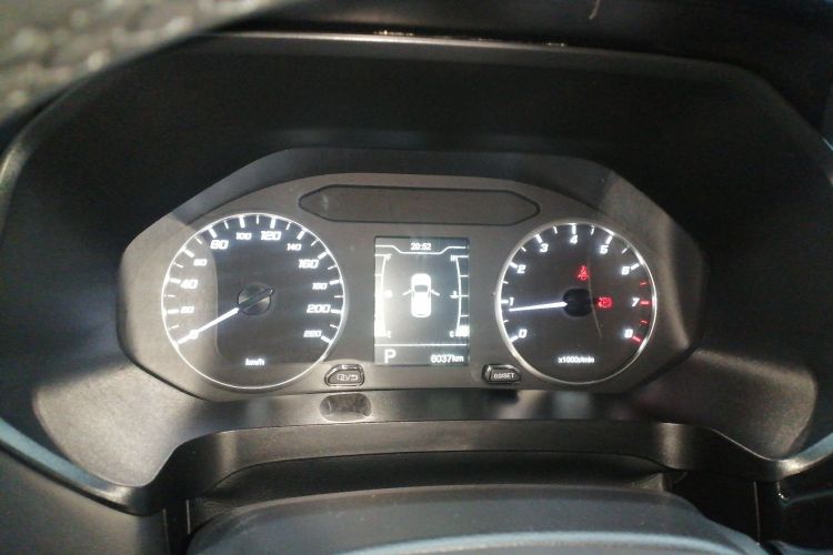 Chery Tiggo 5x 2023 immagine di auto #12