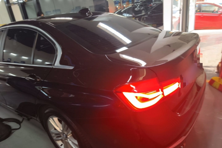 BMW 3 Series 2017 #5 BMW 3 Series 2017 car image #5