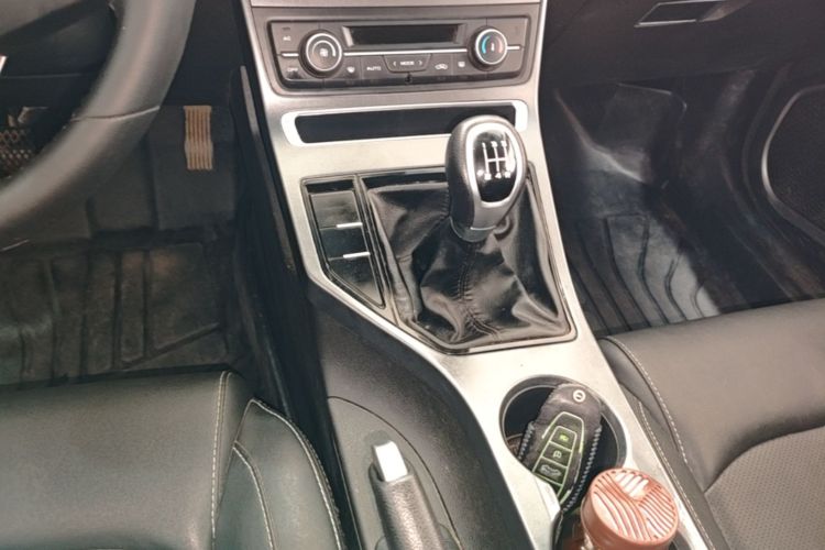 2019 #14 2019 car image #14