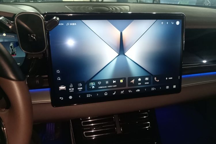 BYD Han 2025 immagine di auto #17