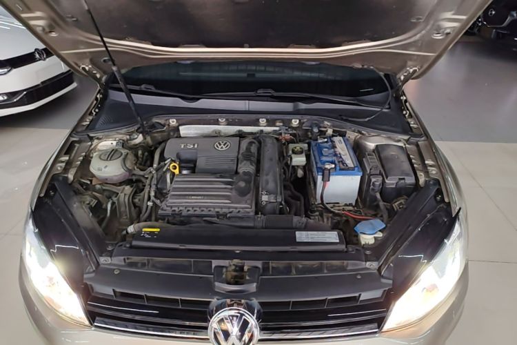 Volkswagen Golf 2015 car image #20